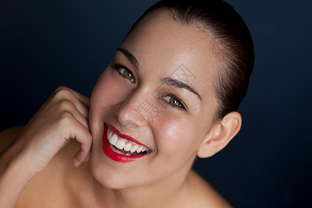 伊发动第83波攻势