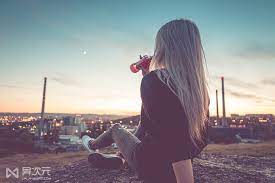 人民网三评“指尖上的形式主义”之三：为基层真减负、减真负