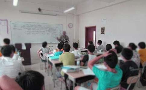 �鷨���ѧ�ƻ���ͨ��20ƪ��