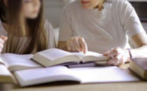 ���ڽ�����ѧ���ĵ����