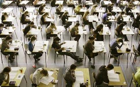 ��ĩ��������㲥��