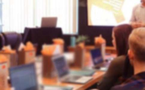 现在未来演讲稿