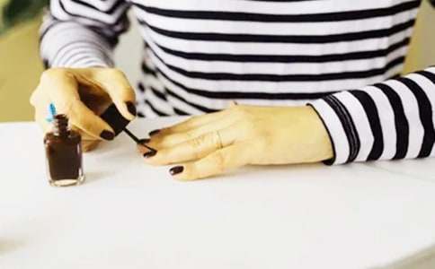 �����ĩף����